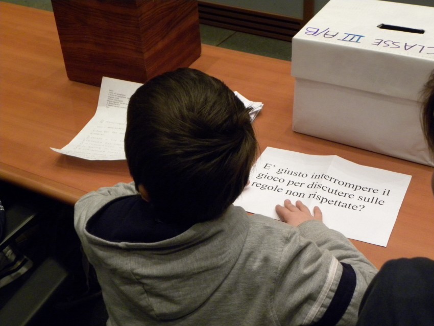 Visita in Assemblea Legislativa degli studenti della Scuola Morandi.