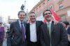 Festeggiamenti in Piazza del Nettuno per la vittoria del centrosinistra alle amministrative del 30 maggio 2011