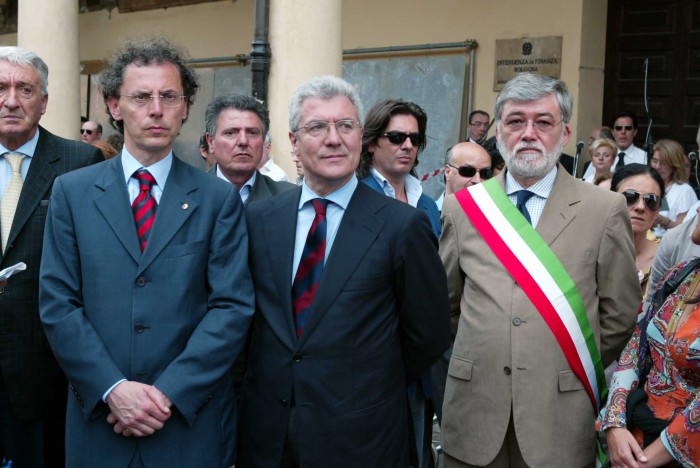 Dopo la manifestazione per il Bologna in A... in attesa della Madonna di San Luca maggio 2006