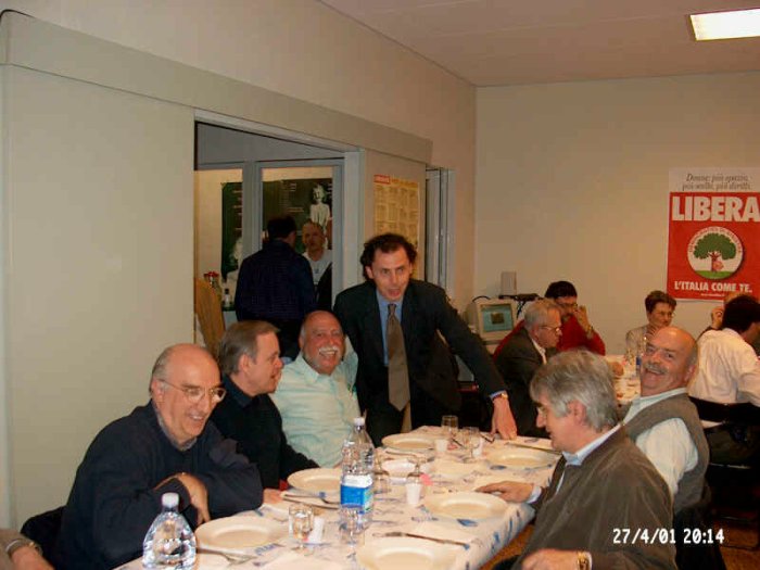 aprile 2001 sezione Murri: Dino e gli altri scoppiati