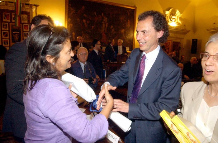 insediamento luglio 2004