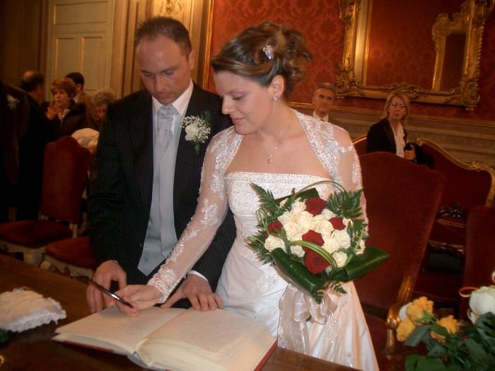 Alla fine della cerimonia hanno voluto annunciare l'arrivo del secondogenito e la piccola Giorgia ha deciso il nome: Stefano